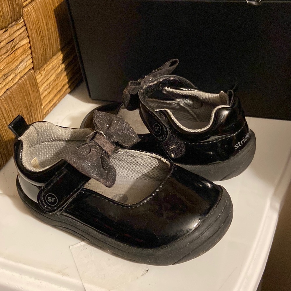 Stride rite walking shoes